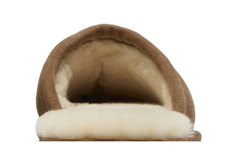 UGG Scuff Slipper 'Chestnut'