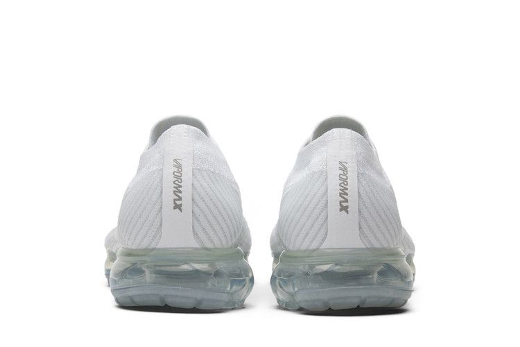 air-vapormax-white-christmas-849558-100_05