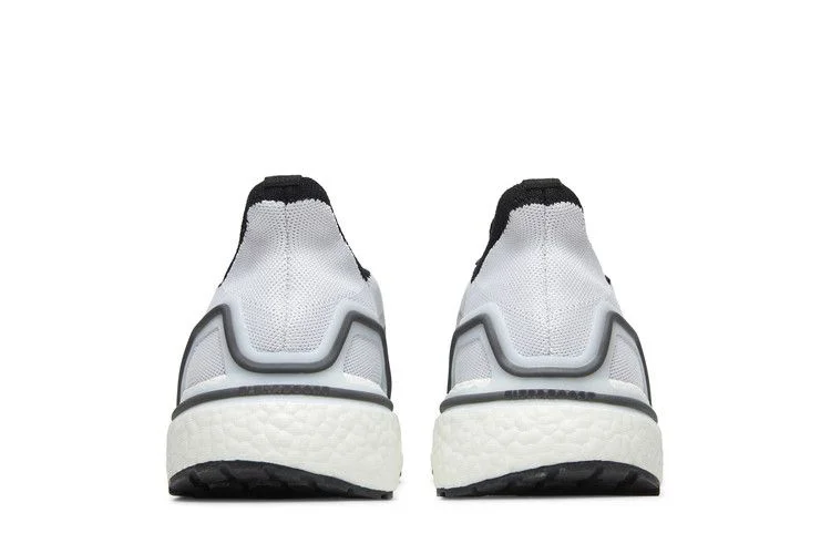 Кроссовки James Bond 007 x adidas UltraBoost Summer.RDY 'No Time to Die - White Grey'