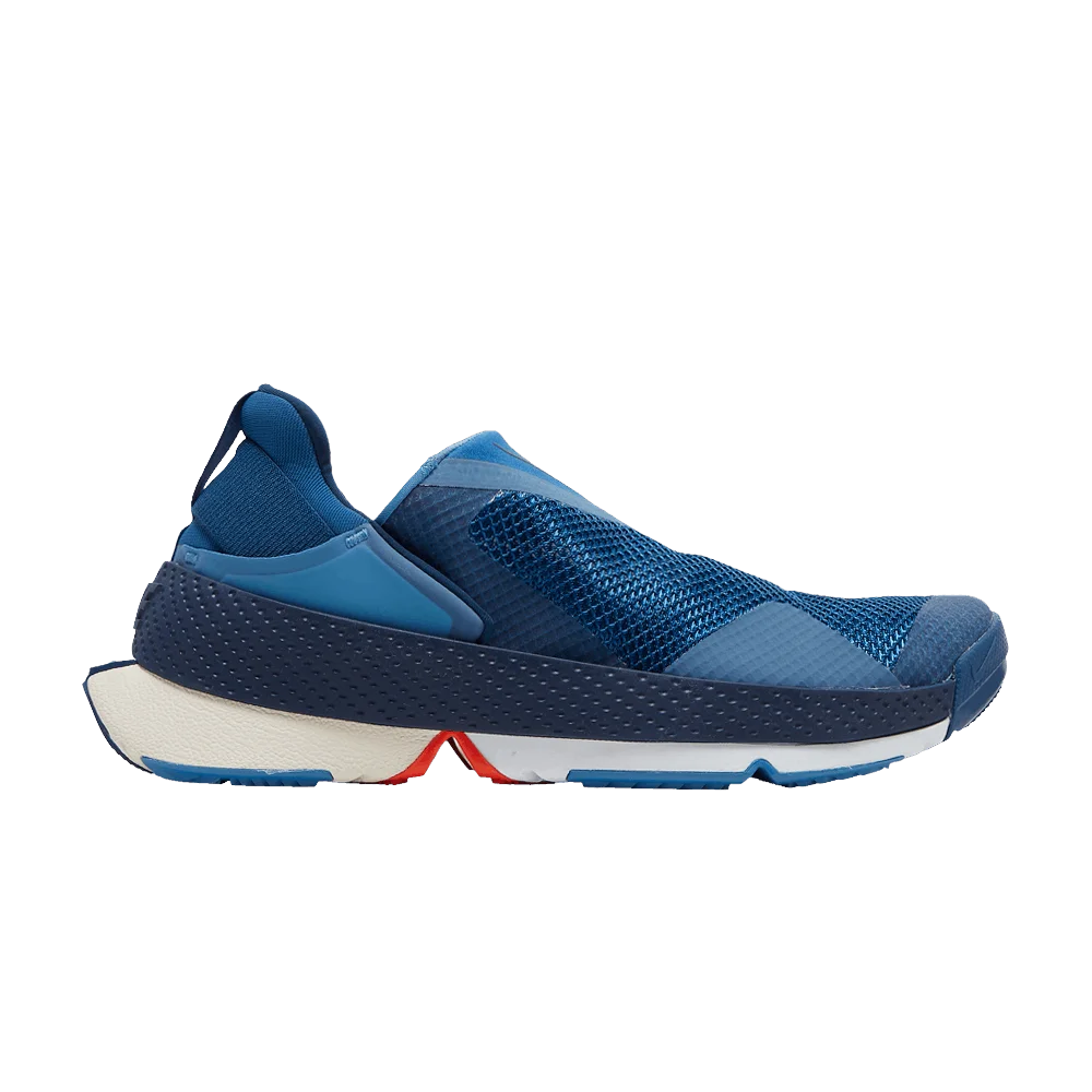 Krossovki-Nike-GO-FlyEase-Court-Blue