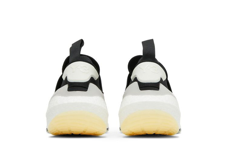 y-3-ultraboost-22-black-white-gx1079_05