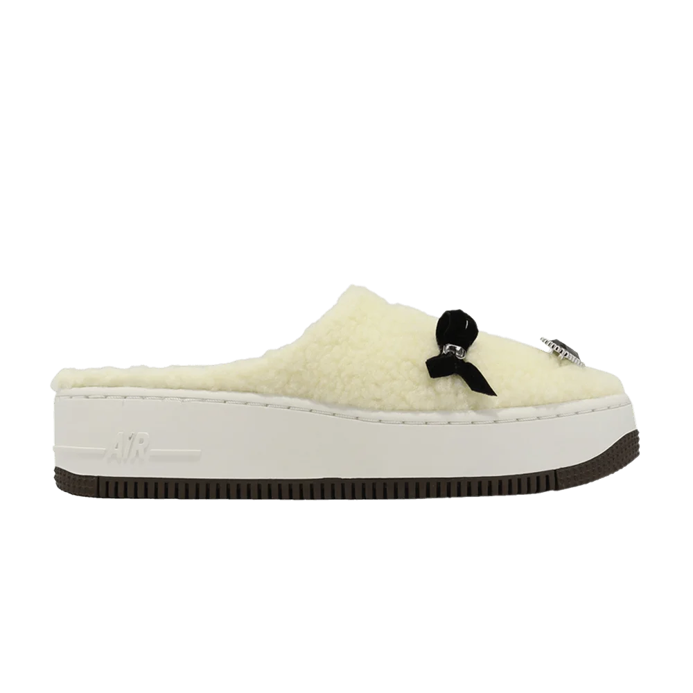 Krossovki-Nike-Wmns-Air-Force-1-Lover-XX-Premium-Alabaster