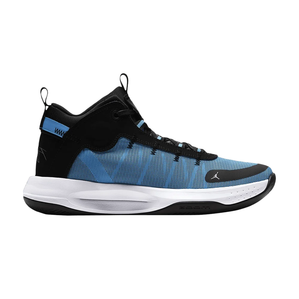 Krossovki-Air-Jordan-Jumpman-2020-University-Blue-Black
