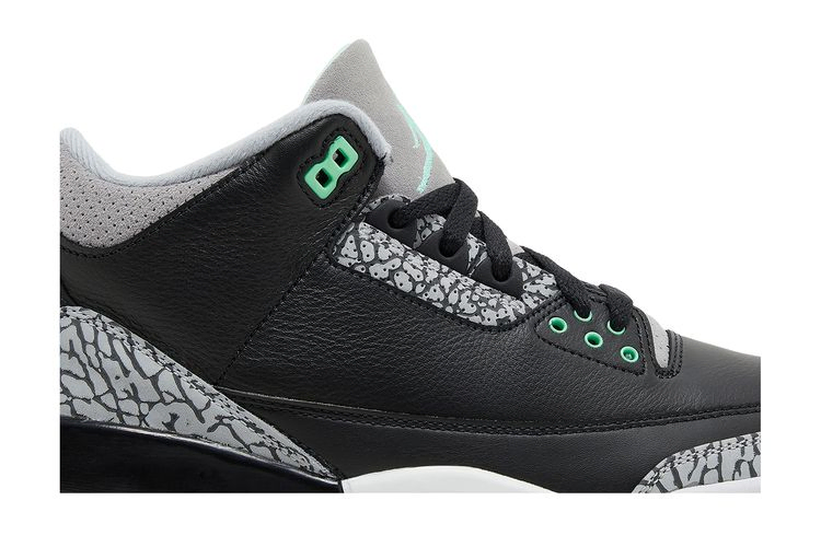 Кроссовки Air Jordan 3 Retro 'Green Glow'