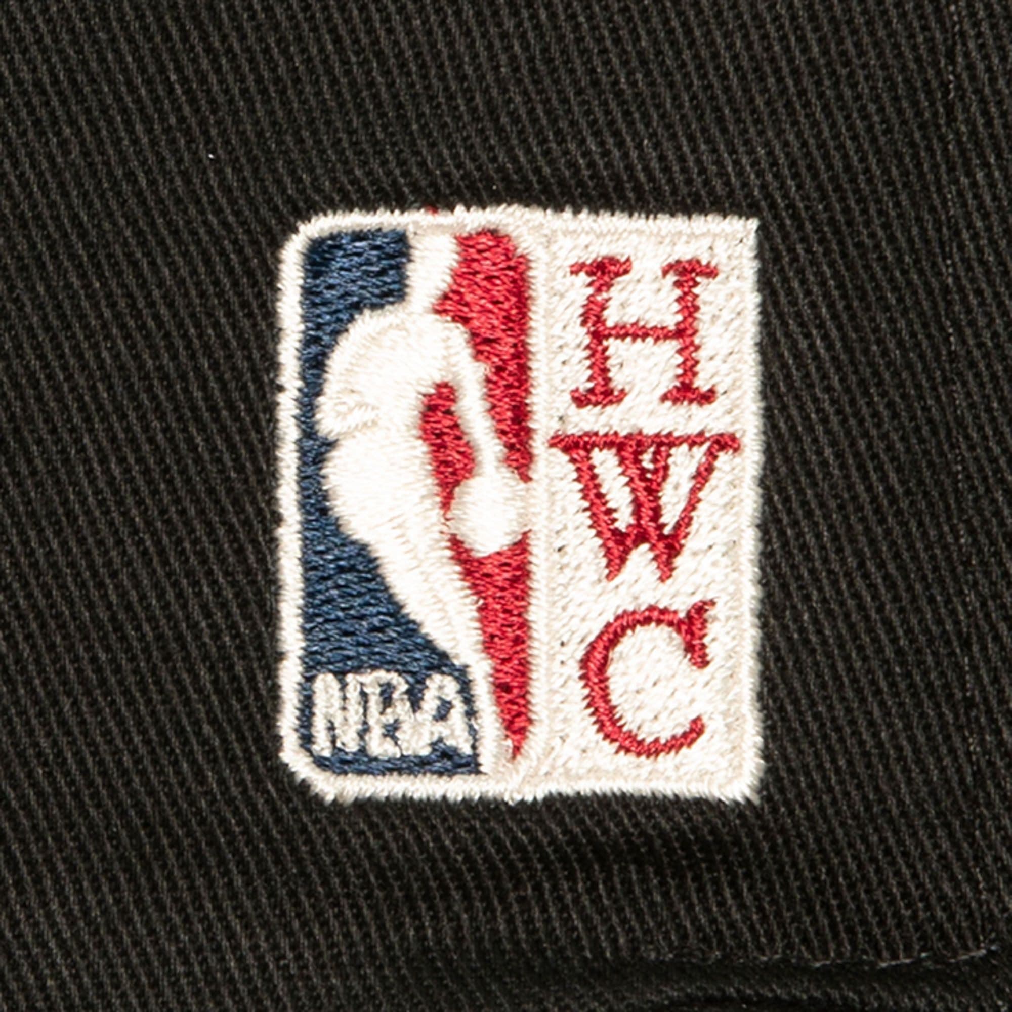 Бейсболка Mitchell & Ness 90's Draft Day Snapback Miami Heat Hat