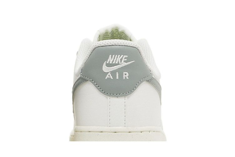 Кроссовки Nike Wmns Air Force 1 '07 Next Nature 'Sail Mica Green'