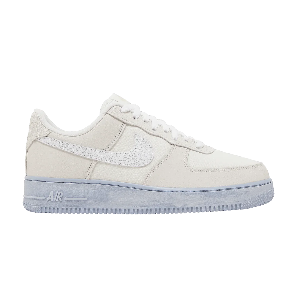 Krossovki-Nike-Air-Force-1-07-LV8-EMB-All-Star-Salt-Flats