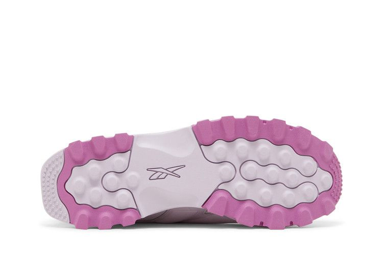 Кроссовки Reebok Cardi B x Wmns Classic Leather V2 'Quartz Glow Ultraberry'