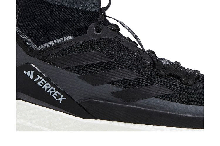 Кроссовки adidas Terrex Free Hiker 2.0 'Black Carbon'
