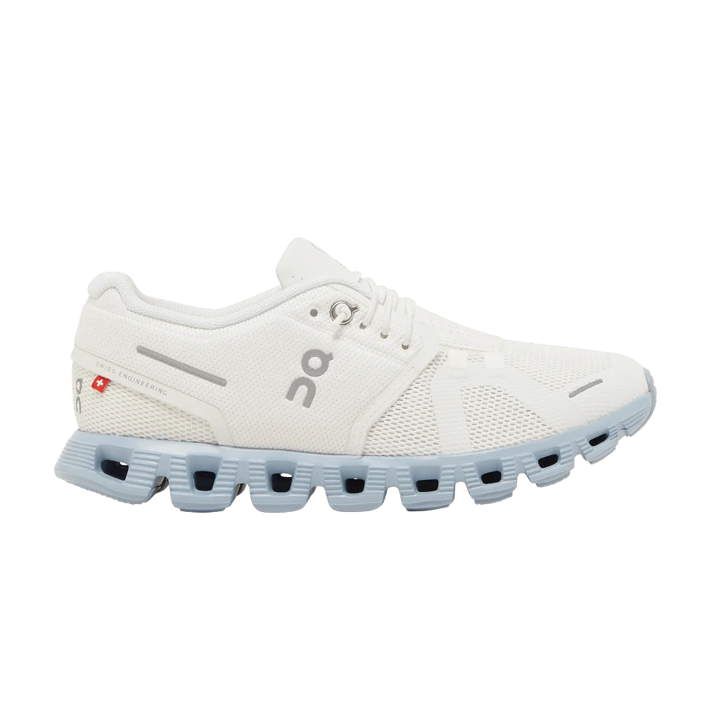 Krossovki-ON-Wmns-Cloud-5-White-Chambray