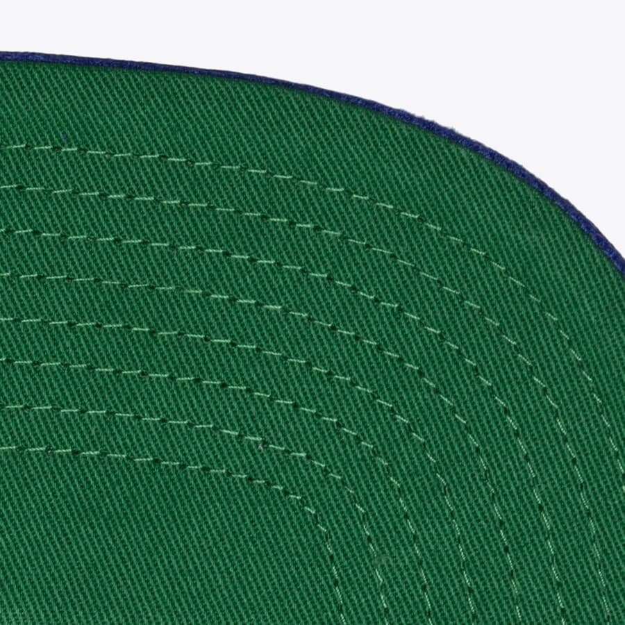 Бейсболка Mitchell & Ness Green Blue Milwaukee Bucks Hardwood Classics Sueduroy Snapback Hat