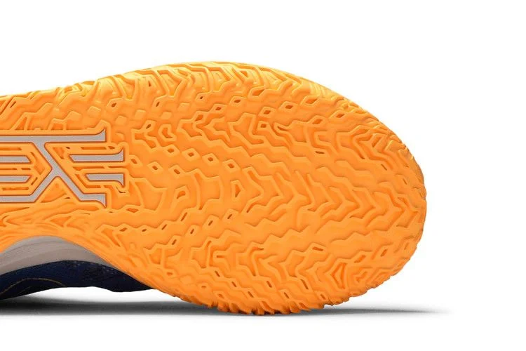 Кроссовки Nike Kyrie 7 'Sisterhood'