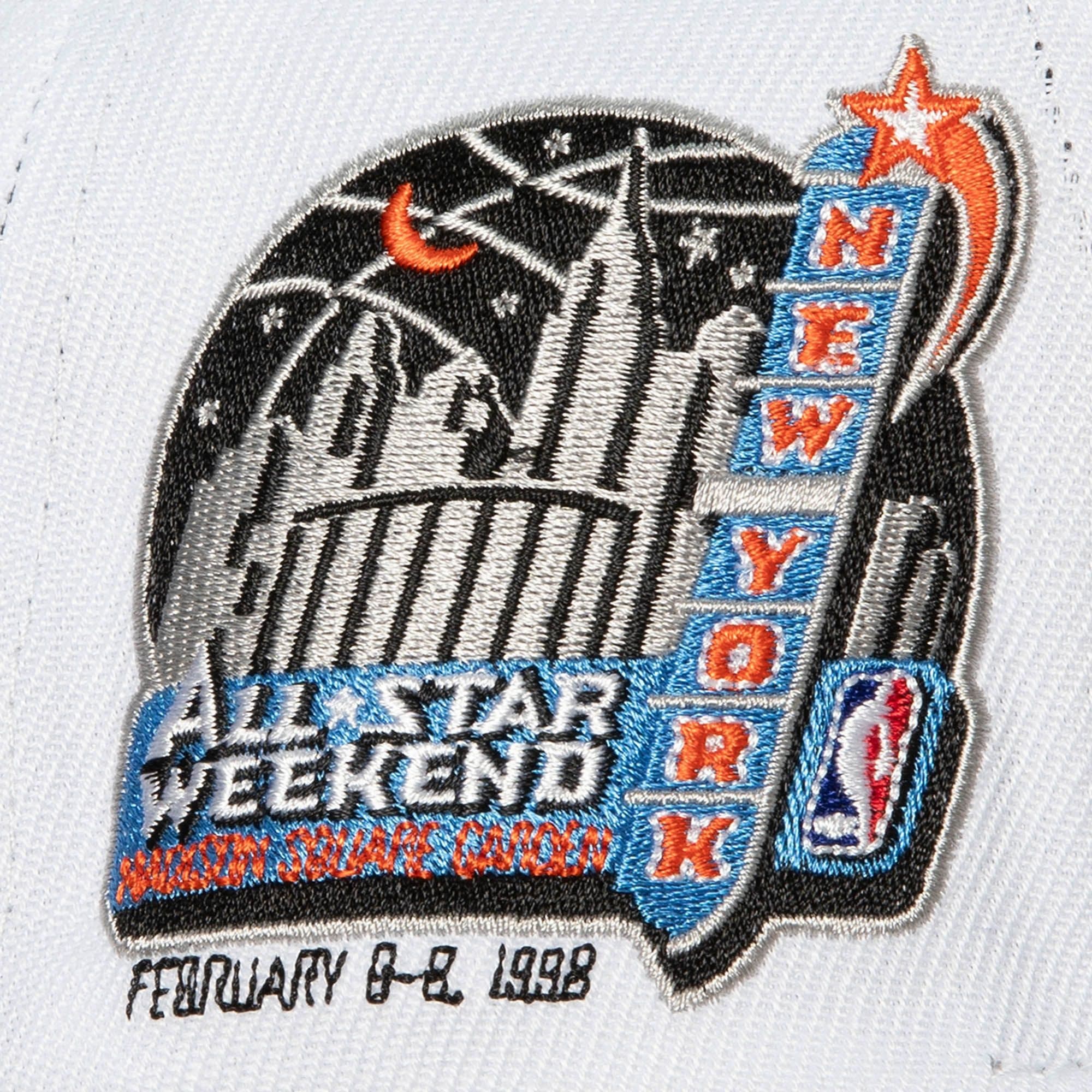 Mitchell-Ness-Toss-Up-Snapback-HWC-New-York-Knicks-2