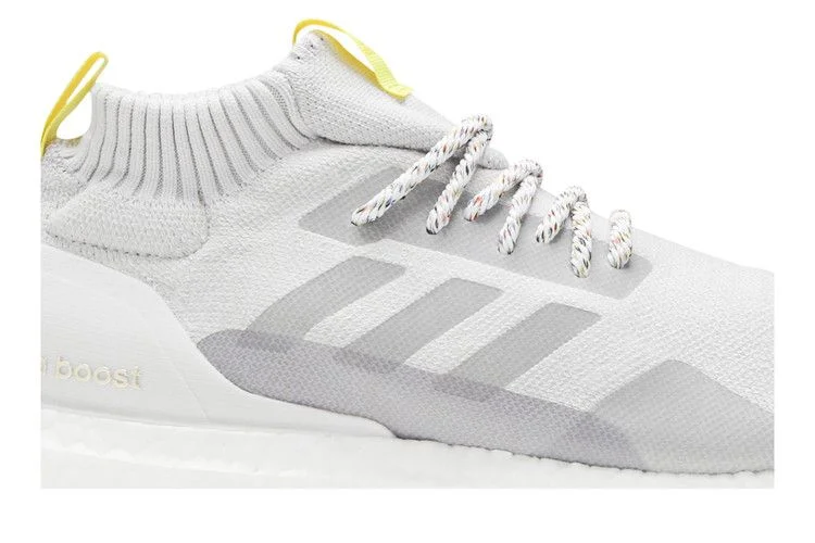Krossovki-adidas-UltraBoost-Mid-Multicolor-White-1