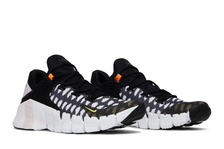 free-metcon-4-printed-black-white-ct3886-074_07