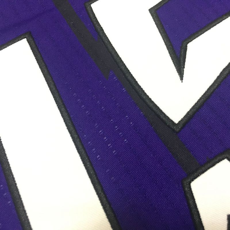 1998-99-Carter-Raptors-15-Hardwood-Classics-Purple-5