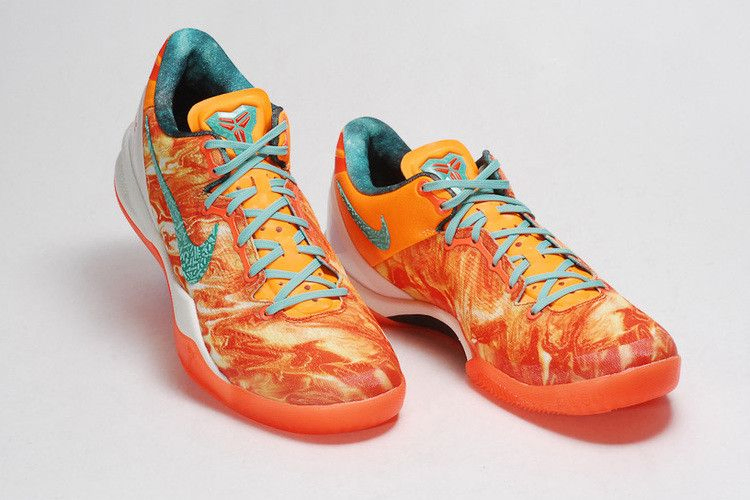 kobe-8-system-sp-pk-as-extraterrestrial-w-sport-pack-583110-800_01