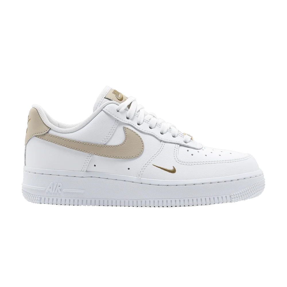 Krossovki-Nike-Wmns-Air-Force-1-07-Essential-White-Rattan