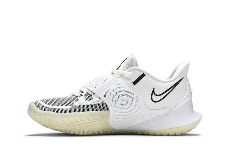 Кроссовки Nike Kyrie Low 3 'Eclipse'