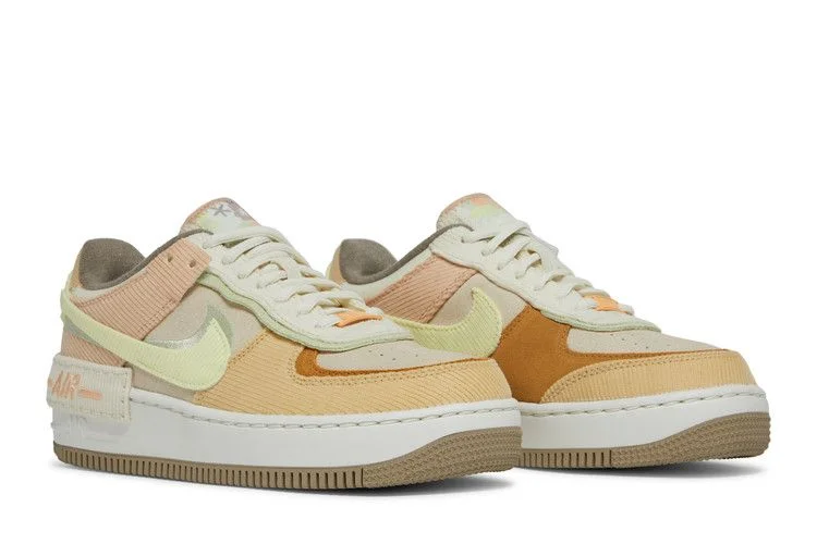 Krossovki-Nike-Wmns-Air-Force-1-Shadow-On-The-Bright-Side-7