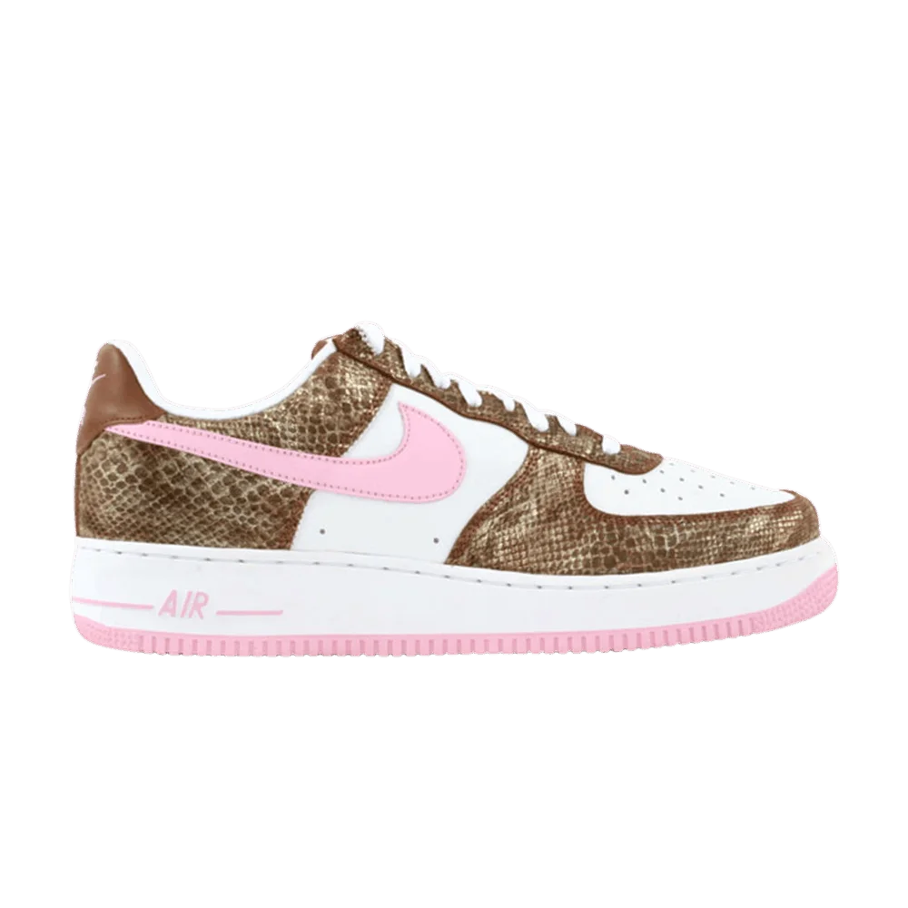Krossovki-Nike-Wmns-Air-Force-1-Premium