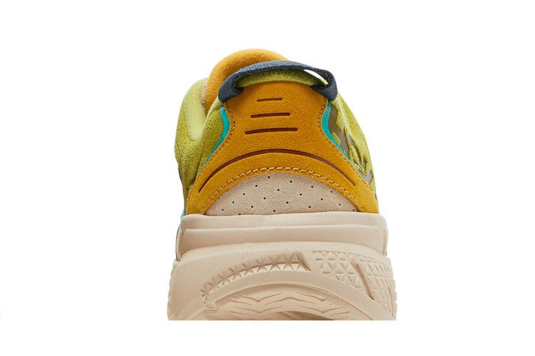 Кроссовки HOKA Clifton L Suede 'Multi-Color'