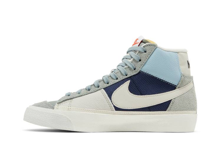 blazer-mid-77-pro-club-remastered-mica-green-navy-dq7673-300_02