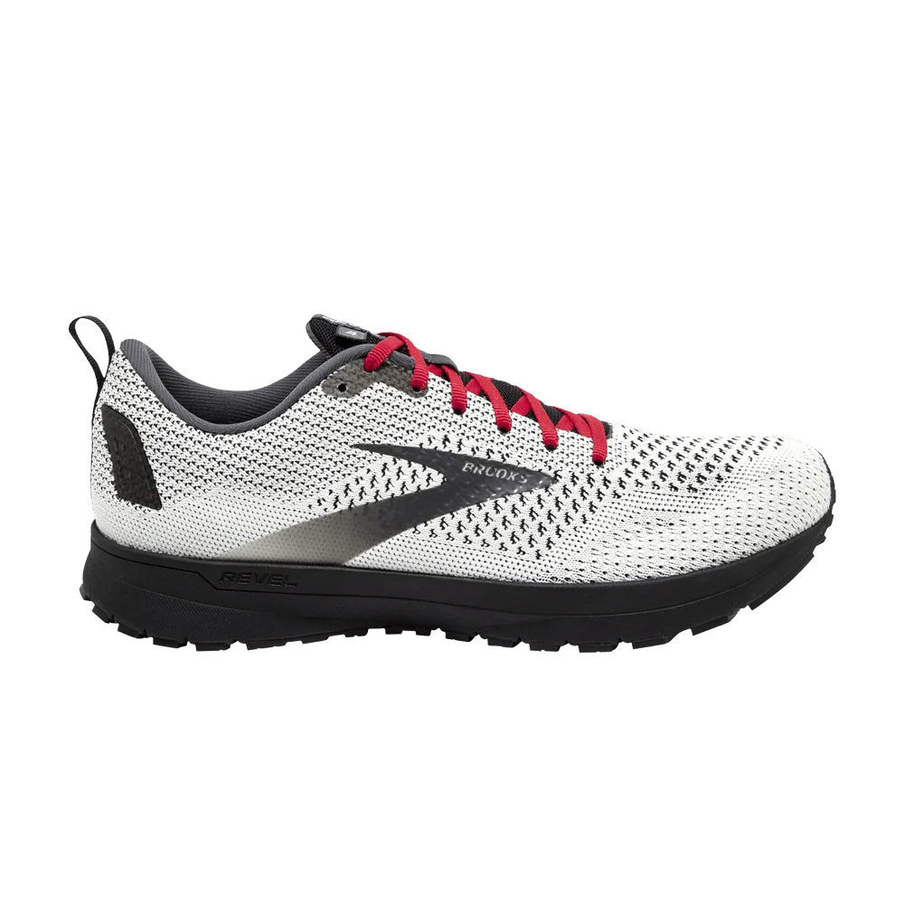 Krossovki-Brooks-Revel-4-White-Black-Red