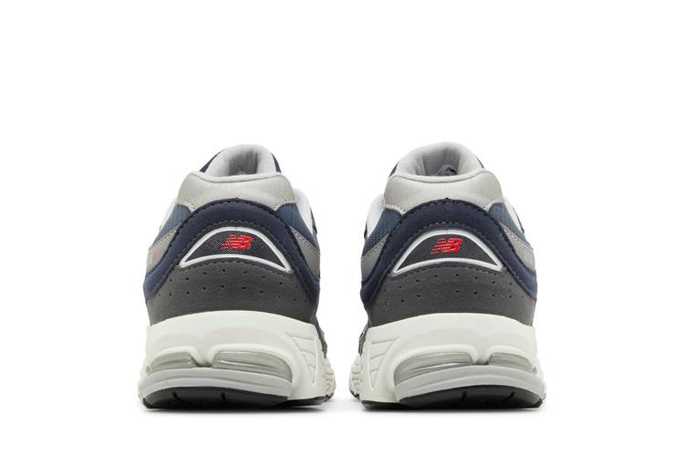 Кроссовки New Balance 2002R Big Kid Wide 'Eclipse Silver Metallic'