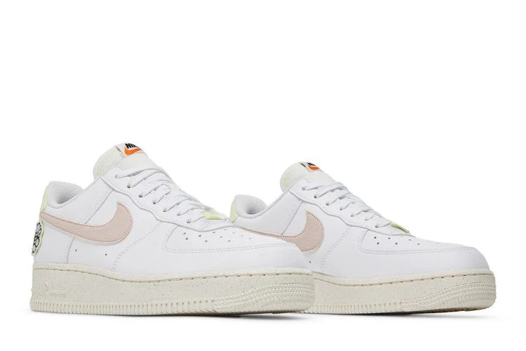 Krossovki-Nike-Wmns-Air-Force-1-07-SE-Flower-Power-7