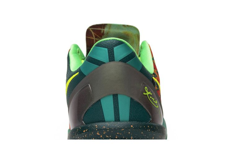 Кроссовки Nike Kobe 8 Premium 'What The Kobe'