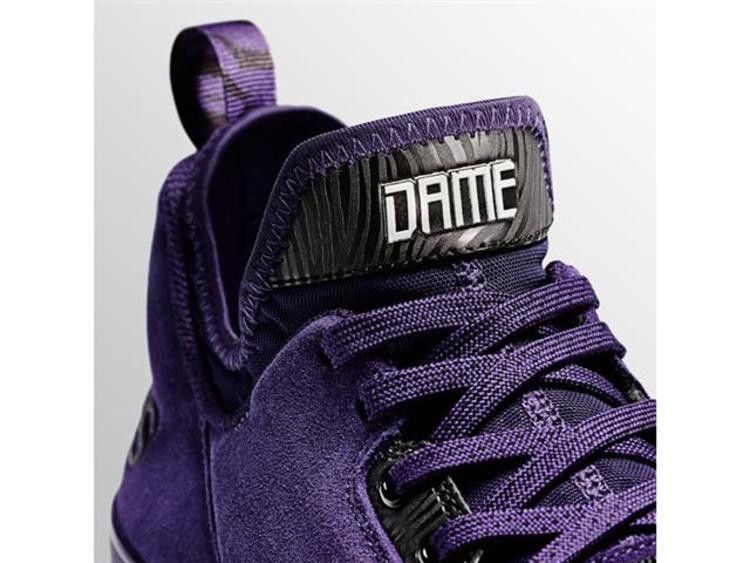 d-lillard-1-weber-state-shoes-s85153_01