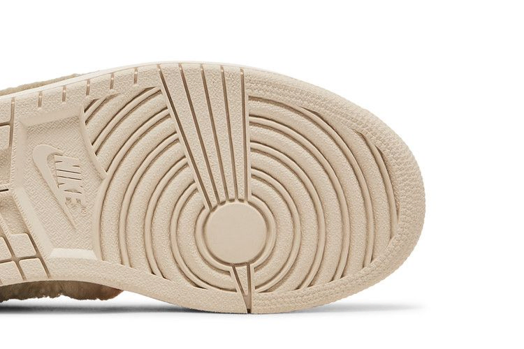 Кроссовки Wmns Air Jordan 1 Retro 'Utility Pack'