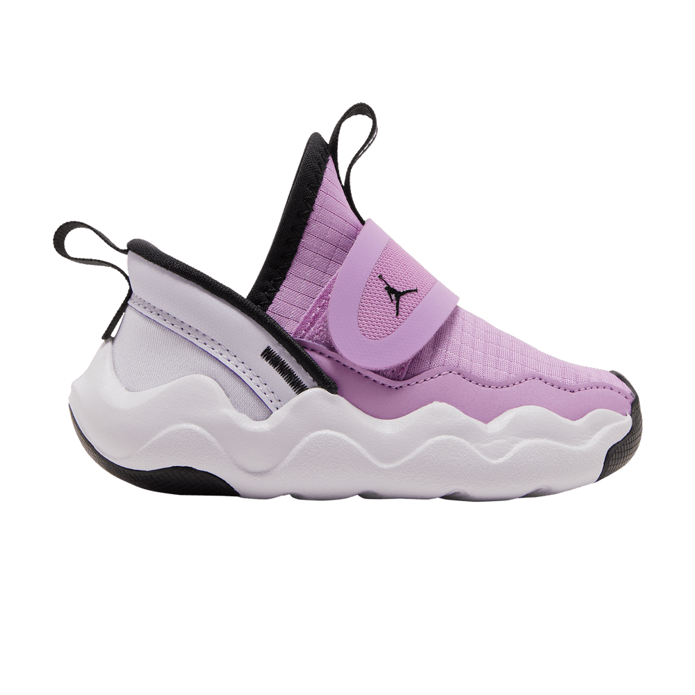 Кроссовки Air Jordan 23/7 TD 'Rush Fuchsia'