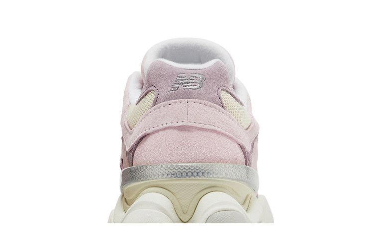 Кроссовки New Balance 9060 'Rose Sugar Ice Wine'