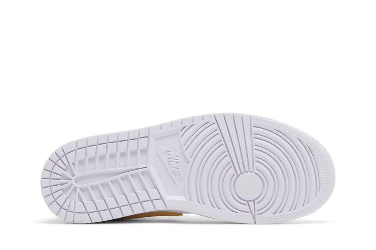 wmns-air-jordan-1-low-barely-grape-dc0774-501_03
