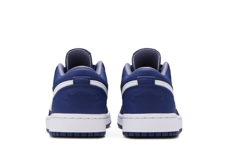 Кроссовки Wmns Air Jordan 1 Low SE 'Deep Royal Blue'