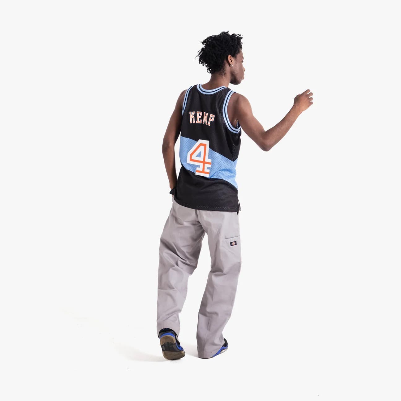 1997-98-Cleveland-Cavaliers-Shawn-Kemp-4-Swingman-Hardwood-Classics-Black-Jersey-5