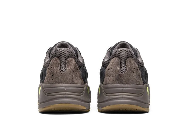 Krossovki-adidas-Yeezy-Boost-700-Mauve-5