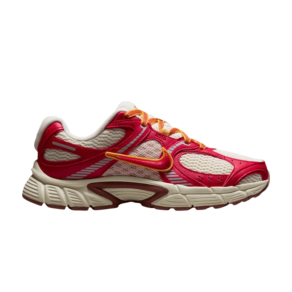 Кроссовки Nike Wmns V5 RNR 'Game Day'