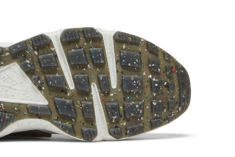 Кроссовки Nike Wmns Air Huarache Crater Premium 'Phantom'