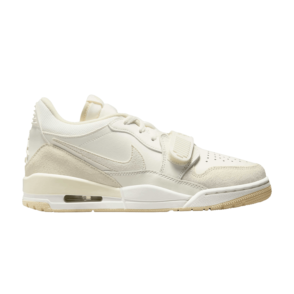Кроссовки Air Jordan Wmns Jordan Legacy 312 Low 'Coconut Milk'