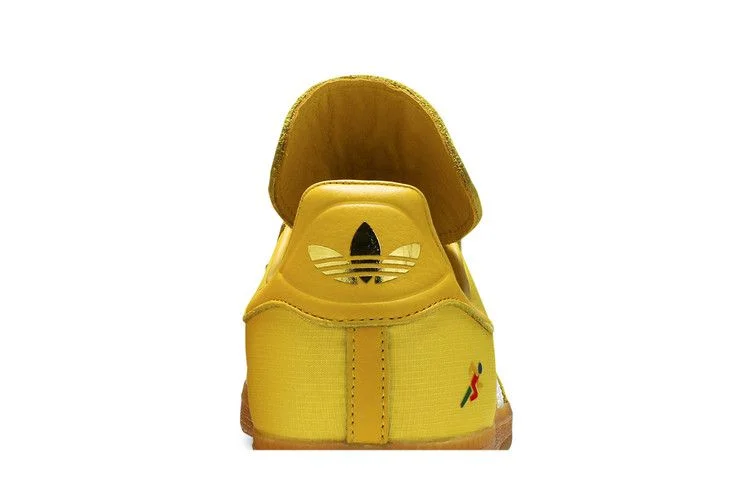 Krossovki-Oyster-Holdings-x-adidas-Samba-OG-Equipment-Yellow-6