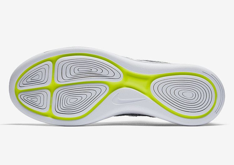 lunarepic-low-flyknit-2-multicolor-863779-003_03