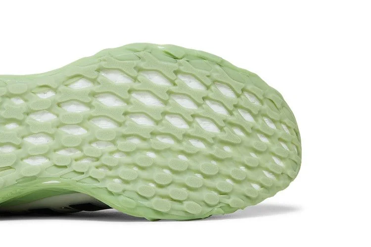 Кроссовки adidas UltraBoost Web DNA 'White Orbit Green'