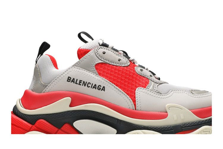 Кроссовки Balenciaga Wmns Triple S 'Red'