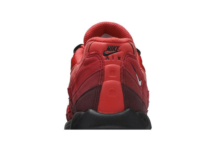 Кроссовки Nike Air Max 95 'Habanero Red'