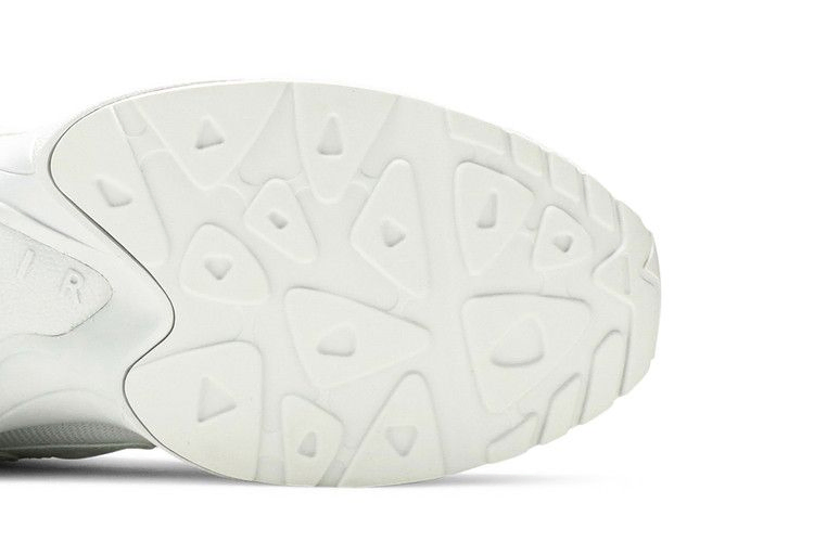 air-max-2-light-triple-white-ao1741-102_04