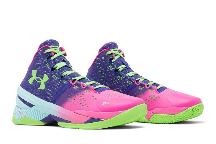 curry-2-retro-northern-lights-2022-3026052-600_07