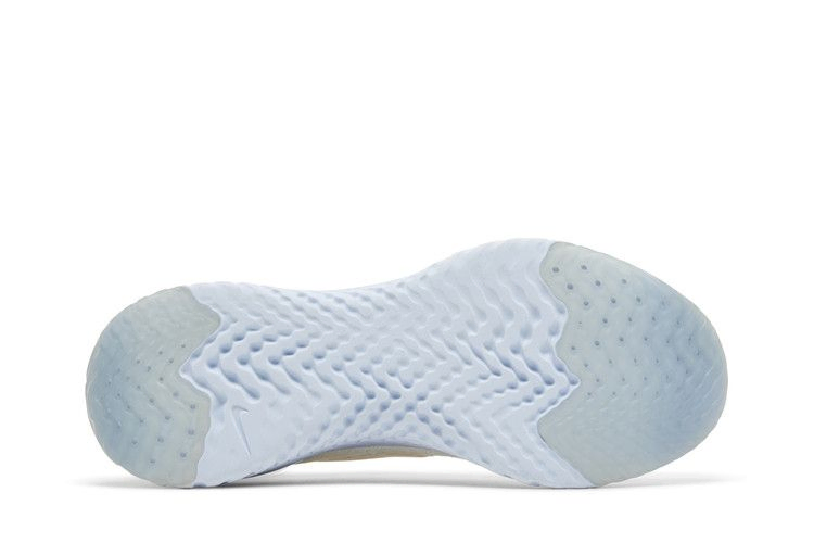 wmns-epic-react-flyknit-2-sail-bq8927-100_03